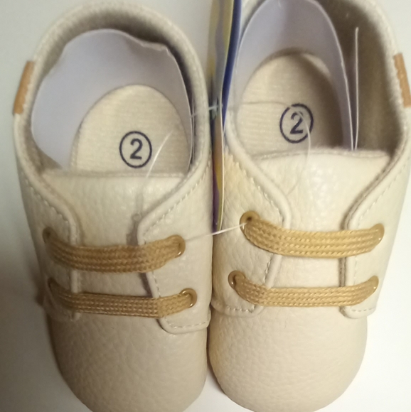 Baby shoes - Picture 2 of 5